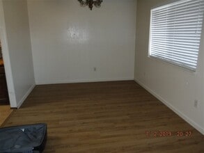 1500 Geary Cir in Yuba City, CA - Foto de edificio - Building Photo