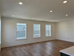 607 Carlton Ln in Cranberry Township, PA - Building Photo - Building Photo