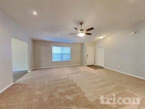 4220 Lindy Trail in Jacksonville, FL - Building Photo - Building Photo