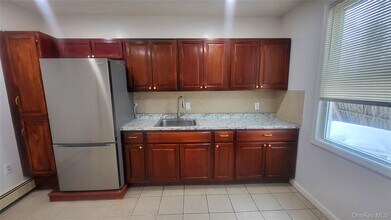 49 Carroll St in Poughkeepsie, NY - Building Photo - Building Photo