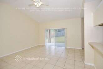855 Berwick Dr in Davenport, FL - Building Photo - Building Photo