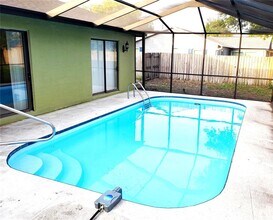 4284 Everett Ave in Spring Hill, FL - Building Photo - Building Photo