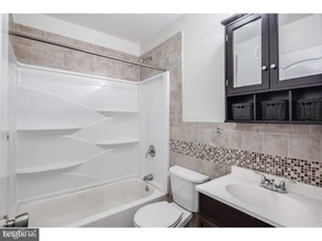 4111 Ludlow St-Unit -#9 in Philadelphia, PA - Building Photo - Building Photo