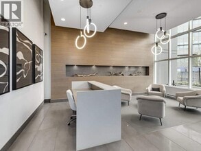 258 Nelson's Ct in New Westminster, BC - Building Photo - Building Photo