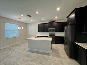9118 Cut Shot Dr in Winter Garden, FL - Building Photo - Building Photo
