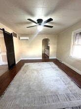 2131 N Travis Ave in Springfield, MO - Building Photo - Building Photo