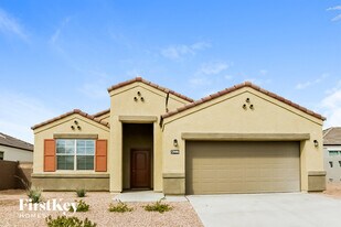 29490 W Mitchell Ave