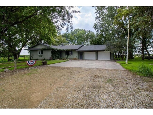 property at 11197 608th Ave