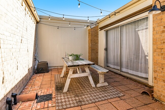 property at 1814 Veranda Dr