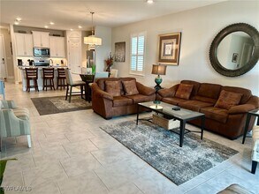 3944 Crosswater Dr in North Fort Myers, FL - Foto de edificio - Building Photo