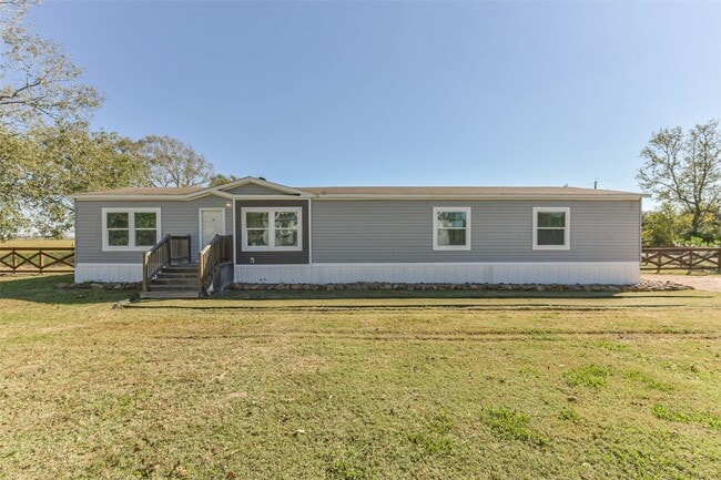 property at 1566 County Rd 610