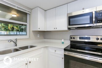 12287 Mallory Dr in Largo, FL - Building Photo - Building Photo