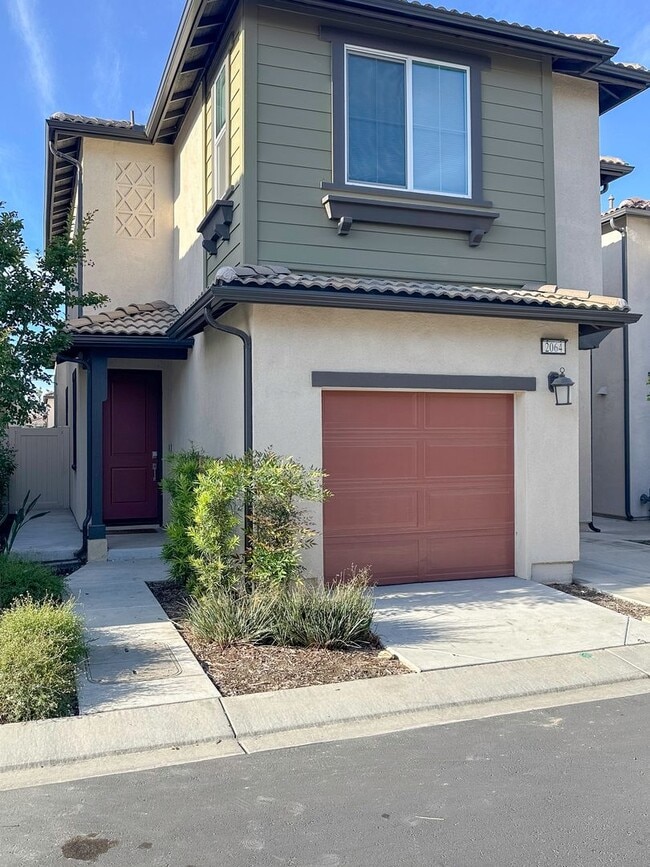 2064 Moonlit Marsh in Upland, CA - Building Photo - Building Photo