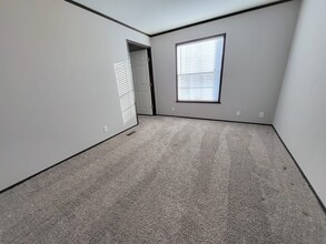 151 Whippoorwill Ln in Rochester Hills, MI - Building Photo - Building Photo