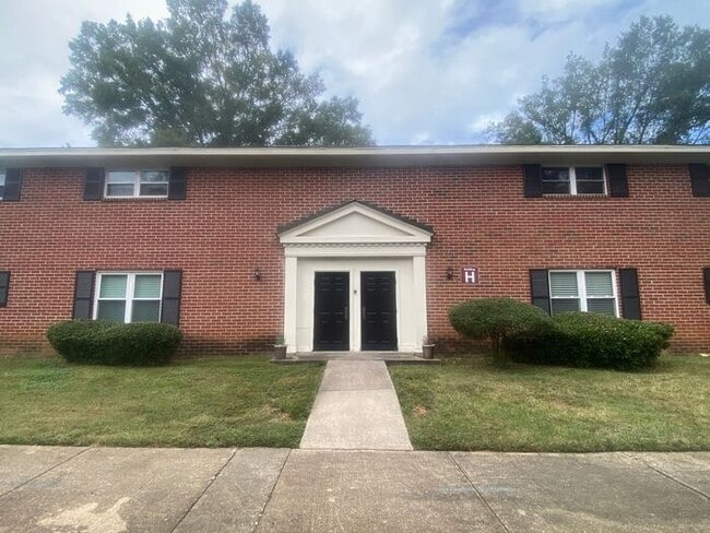 property at 601 Riverhill Cir