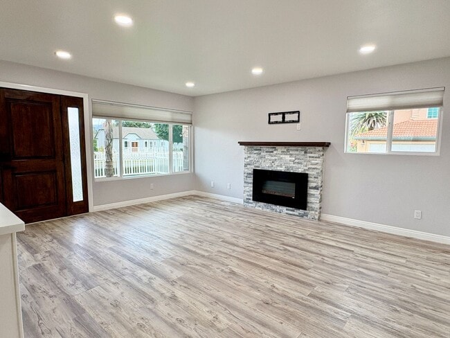 17625 Peak Ave in Morgan Hill, CA - Building Photo - Building Photo