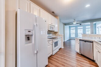 411 Foilage Ct in Clover, SC - Building Photo - Building Photo