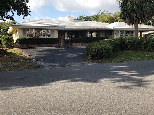 2100 - Coral Ridge Country Club