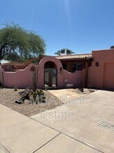 2843 E Captain Dreyfus Ave in Phoenix, AZ - Building Photo - Building Photo