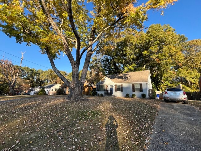 property at 1936 Don Juan Ln