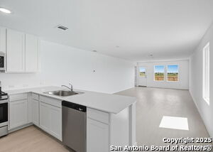 3553 Swift Fox Rd in New Braunfels, TX - Building Photo - Building Photo