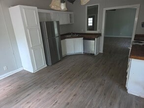 15505 Parret Ln in Willis, TX - Building Photo - Building Photo