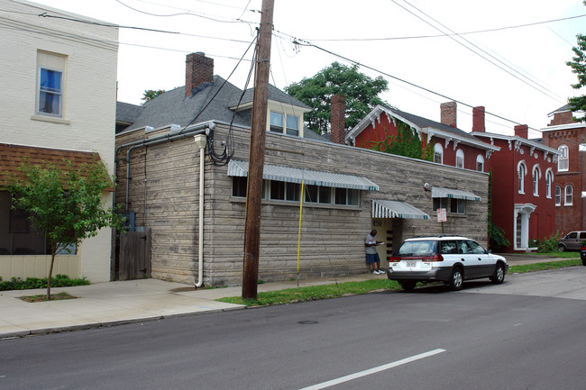 160 Constitution St in Lexington, KY - Foto de edificio - Building Photo