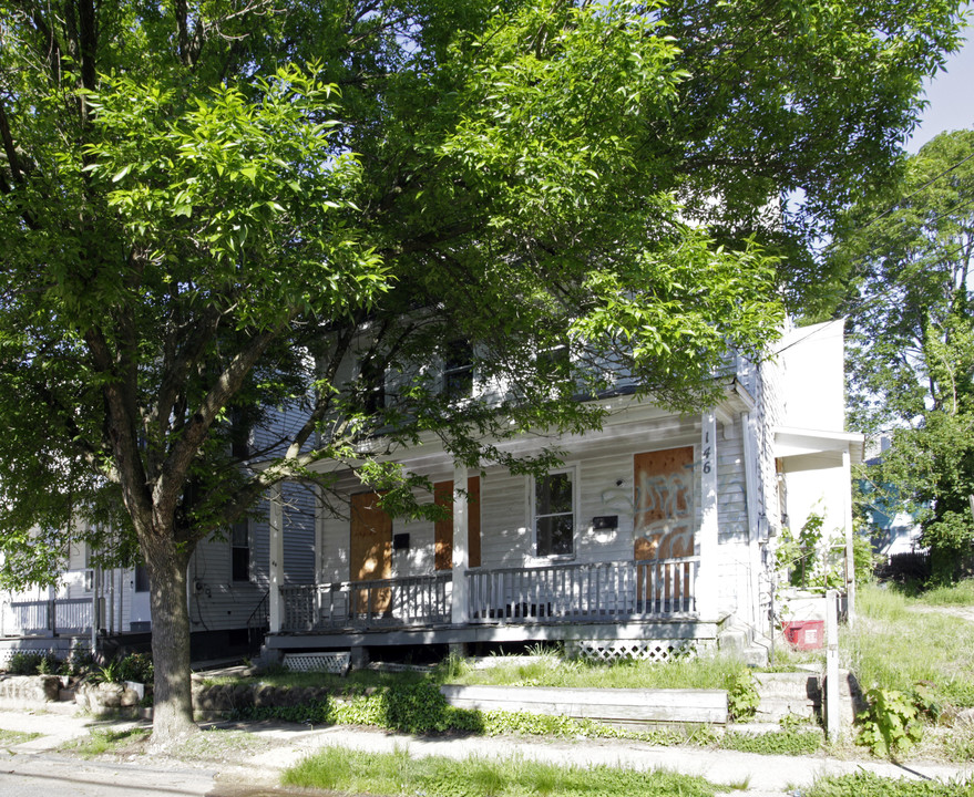 144-146 Walnut St in Bridgeton, NJ - Building Photo