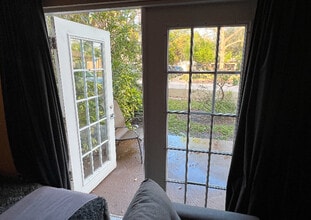 1310 Daytona Ave in Daytona Beach, FL - Building Photo - Building Photo