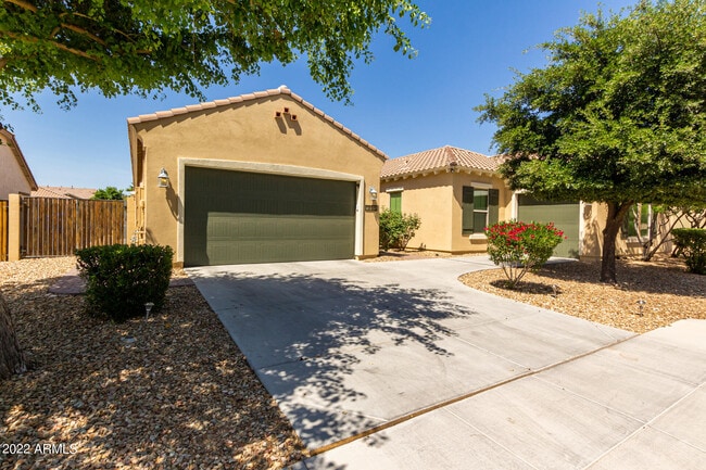 1868 W Sparrow Dr in Chandler, AZ - Building Photo - Building Photo