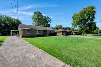 845 29th St SW in Birmingham, AL - Building Photo - Building Photo
