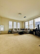 2321 Central Pky in Dublin, CA - Foto de edificio - Building Photo