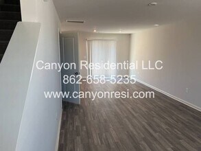 535 Dayspring Dr in Inman, SC - Building Photo - Building Photo