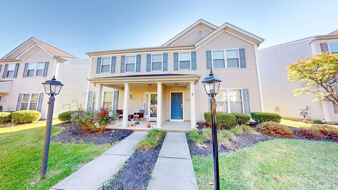 3733 Gibbstone Dr in Columbus, OH - Building Photo