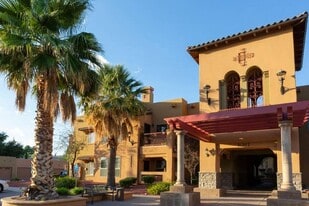 Villa Esperanza in Las Cruces, NM - Building Photo