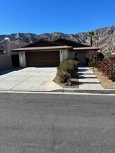 51255 Avenida Velasco in La Quinta, CA - Building Photo - Building Photo