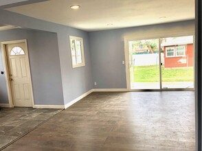 15062 Mulberry Dr in Whittier, CA - Building Photo - Building Photo