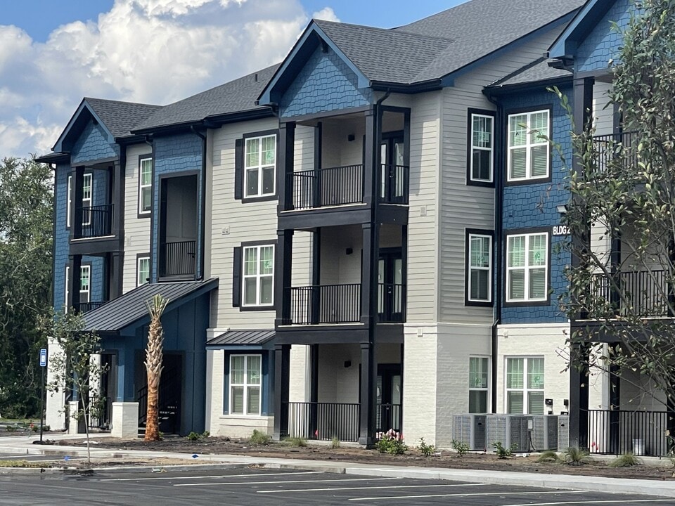 Odyssey at Mallette Gardens in Kingsland, GA - Foto de edificio