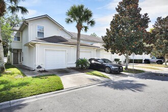 377 Southern Branch Ln in Jacksonville, FL - Foto de edificio - Building Photo