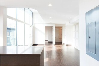 11 Dorchester St in Boston, MA - Foto de edificio - Building Photo