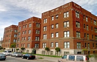 River Crest Apartments