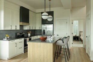 The Cottages in Bozeman, MT - Building Photo