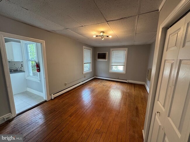 976 Upper Gulph Rd in Wayne, PA - Building Photo - Building Photo