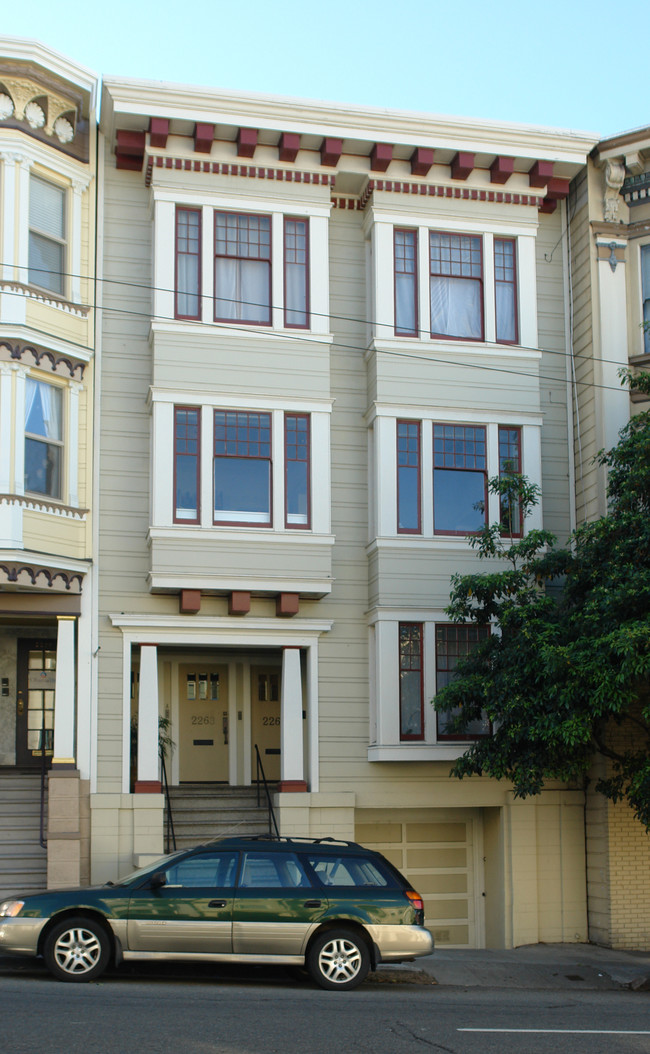 2261 Fulton St in San Francisco, CA - Building Photo - Building Photo