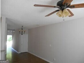 2306 Nicole Dr in Hampton, GA - Building Photo - Building Photo