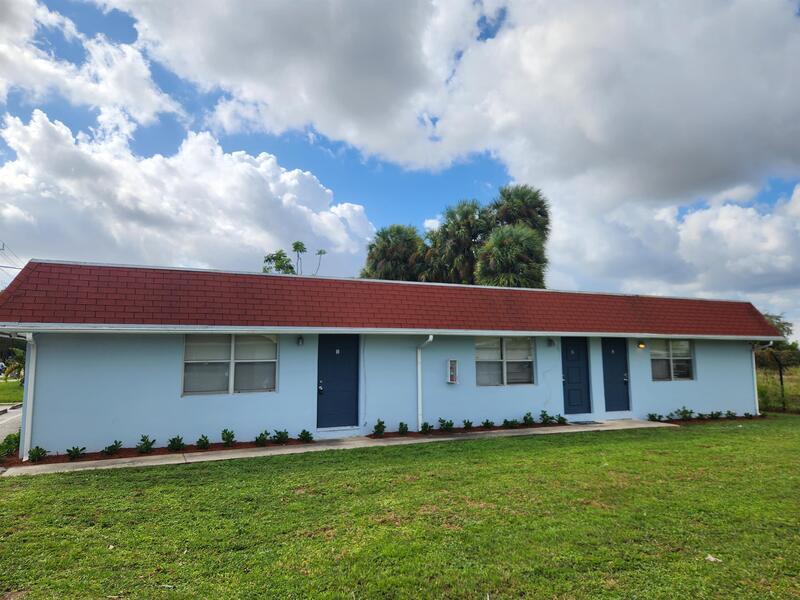 3313 Windsor Ave in West Palm Beach, FL - Building Photo