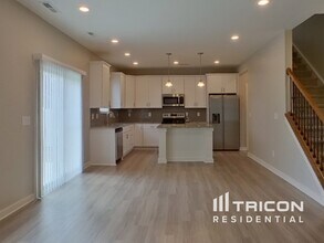 710 Anglin Forest Way in Charlotte, NC - Building Photo - Building Photo