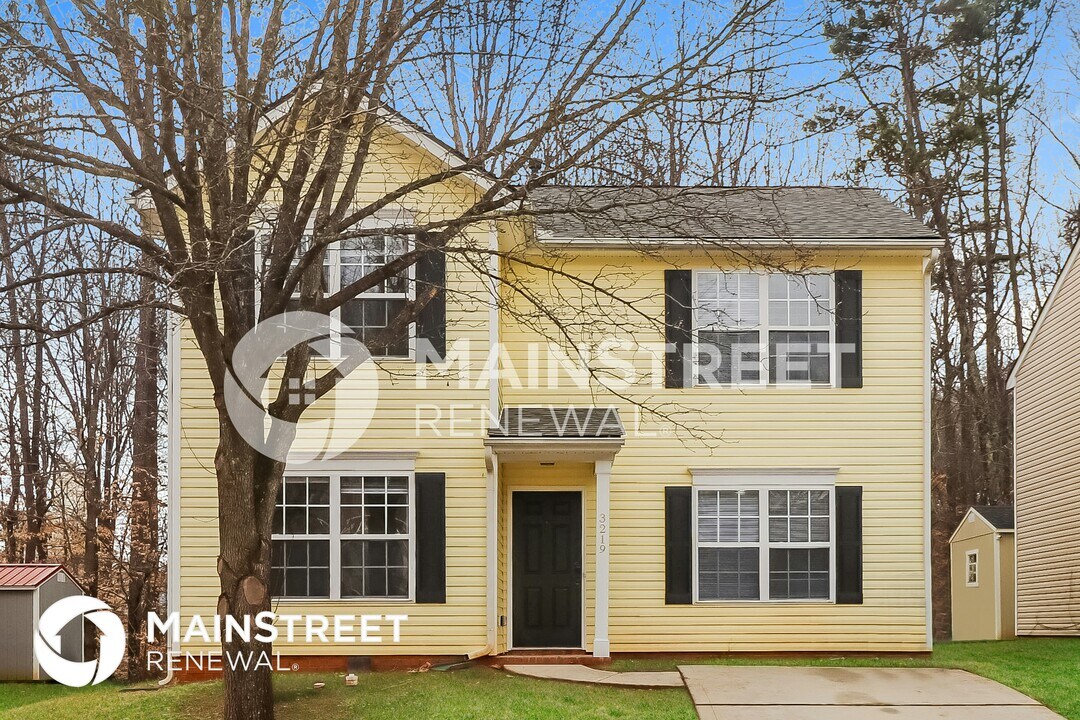 3219 Braden Dr in Charlotte, NC - Building Photo