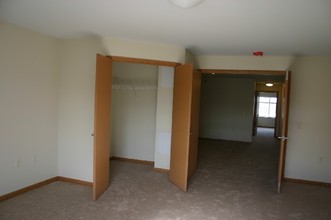 Sibley Park Apartments in Mankato, MN - Building Photo - Interior Photo