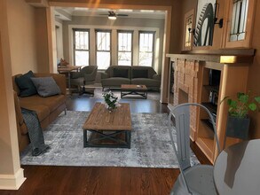 2226 N Kenmore Ave in Chicago, IL - Building Photo - Building Photo